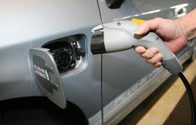 Scopriamo ciò che c'è da sapere sulle marche di automobili delle migliori macchine a motore ibrido! L Auto Ibrida Che Si Ricarica Come Un Cellulare Motori Repubblica It