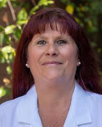 Congratulations to Whitney Beal, laboratory billing specialist at  MaineGeneral, for receiving the Exemplary MaineGeneral Model Employee  (EMME) Award! The EMME Award recognizes high-performing staff for  consistent exemplary work or for accomplishing a