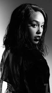 🗣️ 21 KARAT EN DEL AF HUDTONEN “HVORDAN” ude nu!! Håber virkelig i vil  give det et lyt og tilføje den til jeres playlister! Mwaaaahh 💋💋, .,  #dansk #artist #danskmusik #hvordan #scandinavia