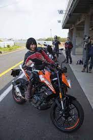 ボード ライダースーツ のピン