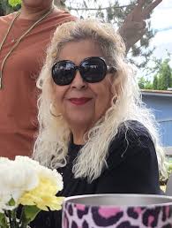 Can someone colorize my mum's 1970 beauty contest photo?