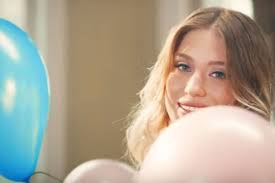 Vergasen, die Schlampe": Youtube-Star Bibi im Shitstorm des Jahres