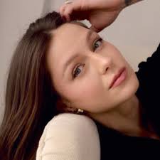 melissa's favorite musical is 'a chorus line'