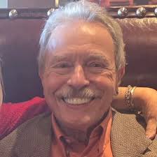 The Amazing Adventures of Kavalier and Clay review