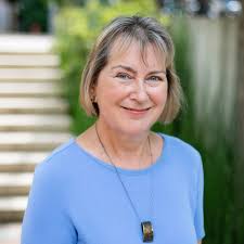 Professor Jenny Roe named to the Max Planck Institute's Scientific Advisory  Board