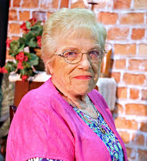 Teacher-student duo form new Inverness dinner theater