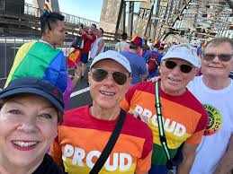 Lynn Gribble (@lynngribbletalkingtrends) · Instagram 照片和视频