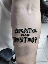 This tattoo features the pentagram logo for thrasher magazine, a periodical devoted to the skateboarding lifestyle. Skate And Destroy By Ruben He Still Sticky Stef Tattoo Facebook
