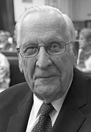 In Memoriam: Harvey Earl Palmer