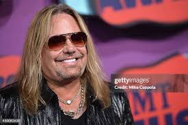 Kimberly Schlapman and Philip Sweet of 'Little Big Town' attend the... News  Photo