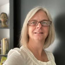 Tonya Henderson (@AcrylicArtist)