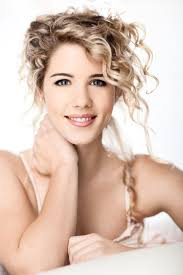 Emily Bett Rickards