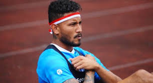 Wander luiz terlihat berada di pesawat yang menunjukkan ia tengah berangkat menuju indonesia. Wander Luiz Dan Febri Hariyadi Ikut Latihan Persib Pelatih Buka Suara