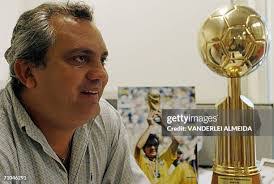 Alison Almeida's Instagram, Twitter & Facebook