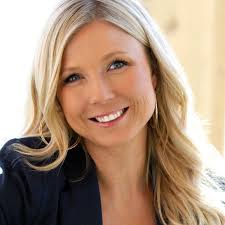 Amanda Blake- Real Estate Agent