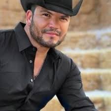 Stream Carmelo Calderon music