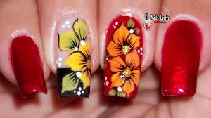 Mira esta colección de uñas rojas decoradas con negro, dorado, plata, blanco, modelos de uñas acrílicas rojas y mas para el 2020. Decoracion De Unas Flores Amarillas Con Anaranjado Diseno De Unas Rojo Vino Unas Paso A Paso Youtube