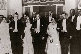 Γενοκτόνος Κεμάλ και ελληνική ανοησία από το 1930 ως σήμερα.