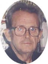 Luke Peace's Instagram, Twitter & Facebook