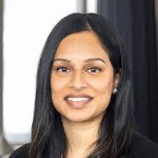 Candace Giles's Instagram, Twitter & Facebook