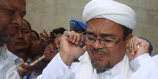 Selama ini, kata nasrulloh, habib rizieq selalu menaati peraturan hukum yang berlaku di arab saudi. Rentetan Peristiwa Dialami Habib Rizieq Syihab Usai Kembali Ke Indonesia Merdeka Com