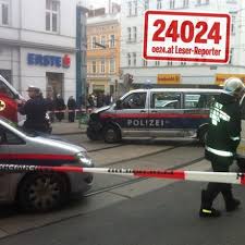Polizeiautos Im 15 Bezirk Kollidiert 9 Verletzte Http Www Oe24 At Oesterreich Chronik Wien Polizeiautos Krachten I Polizei Polizeiautos Chronik