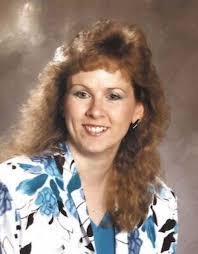 Lisa Cerino's Instagram, Twitter & Facebook