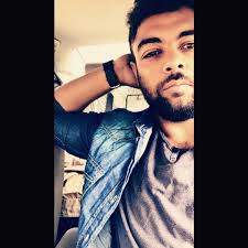 Ali Alshawi's Instagram, Twitter & Facebook