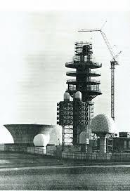 Hof Radarstation Building Lamp Post Space Needle