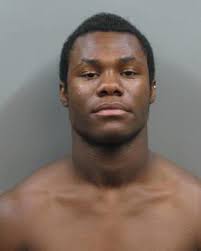 St. Peters Police Arrest Four Car Clouters, Recover Gun