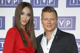 Wiele mówi się o tym, że stacja pośle go na eurowizję 2021, a aprobatę dla tej decyzji wyraziła sama edyta górniak. Iza Krzan Jest Z Rafalem Brzozowskim Piekna Miss Szczerze Wyznaje Prawde Super Express Wiadomosci Polityka Sport