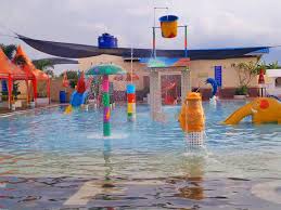 Gambar kolam renang bima utomo. 5 Waterpark Di Kota Medan Dengan Tiket Masuk Dan Lokasi Pariwisata Sumut
