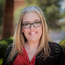 Nichole Peak's Instagram, Twitter & Facebook