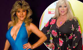 Samantha fox (official), london, united kingdom. Samantha Fox 54 Reveals She Insured Her Famous Boobs For 1million During Her Page 3 Heyday Daily Mail Online