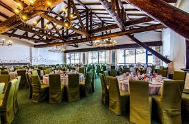 Complexul turistic cheile gradistei este situat in moeciu, la 7 km de castelul bran si la 30 km de orasul brasov. Eventist Complex Cheile Gradistei Restaurant Din Fundata