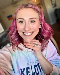 We are so excited to meet our little 1 👶🏻 ••• Today I am 14 weeks +  5days. Our lil nugget is already the size of a Lemon! 🍋 What a wildly