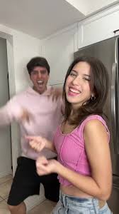 Marcianos en el ala del avión