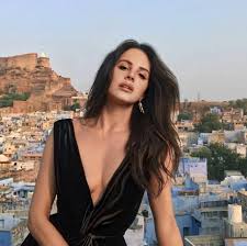 Lana mentions pin curls in songs such as the other woman, and c. Rey Aesthetic Lana Del Rey And Edit Image 6980994 On Favim Com