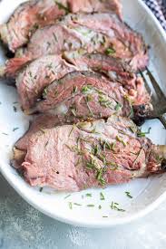 Make 4 slits on top of the rib roast and 4 on the bottom. Prime Rib With Mustard Cream Sauce Culinary Hill