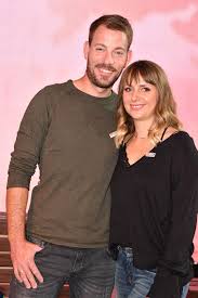 Staffel von bauer sucht frau. Gerald Und Anna Heiser Familienauszeit Mit Ihrem Kleinen Spatz Gala De