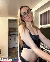 Fandomreactions Nude OnlyFans Leak Picture DDcGrimuj4 | MasterFap.net