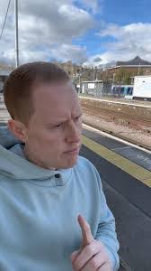 Daniel Scovell's Instagram, Twitter & Facebook