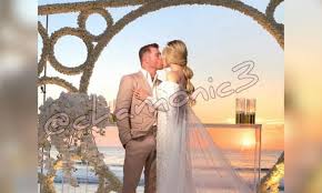 Santos saúl álvarez barragán (american spanish: Asi Fue La Boda Del Canelo Alvarez Y Fernanda Gomez Noticias En La Mira Con Lourdes Mendoza
