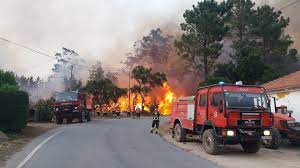 O incêndio que deflagrou este sábado em monchique, no distrito de faro, foi dado como dominado por volta das 7:15h e está em fase de rescaldo. Incendio Desenvolve Se Em Duas Frentes Algarve Marafado