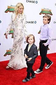 Kate hudson revealed the devastating news of eliza's death (picture: Kate Hudson Und Jack Black Zeigen Stolz Ihre Kinder Oe3 Orf At