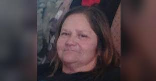 Susan Groesbeck's Instagram, Twitter & Facebook