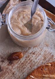 Le Mercredi J Ai Pour Habitude De Preparer Une Douceur Sucree Pour Le Gouter Tres Souvent Des Crepes Ou Un Gateau Au Choc Beurre D Amande Alimentation Dattes