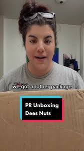 Dees Nuts's Instagram, Twitter & Facebook