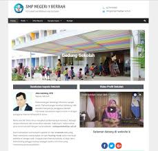 Silahkan download template website sekolah 100% gratis di bawah ini dengan cara mengirimkan formulir pengajuan resmi dari kepala sekolah disertai dengan kop surat dan tanda tangan kepala sekolah + stempel sekolah. Web Sekolah Gratis Lebih Bagus Dari Cms Balitbang