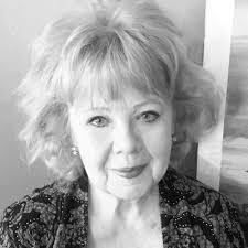 Regina Flanagan's Instagram, Twitter & Facebook